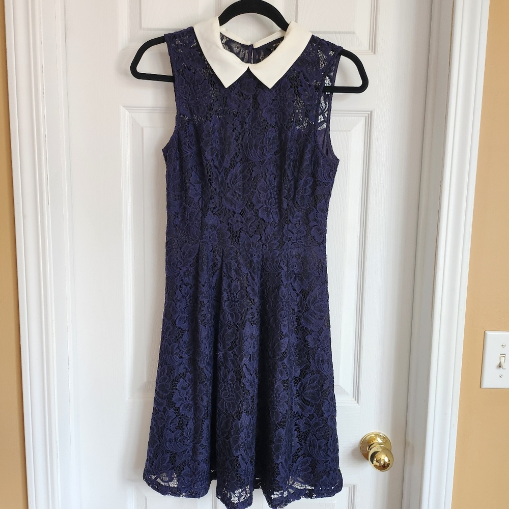 RW&co peter pan collar dress size 2